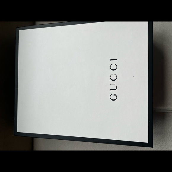 Gucci Black Lace Platform Sneaker - Picture 5 of 8